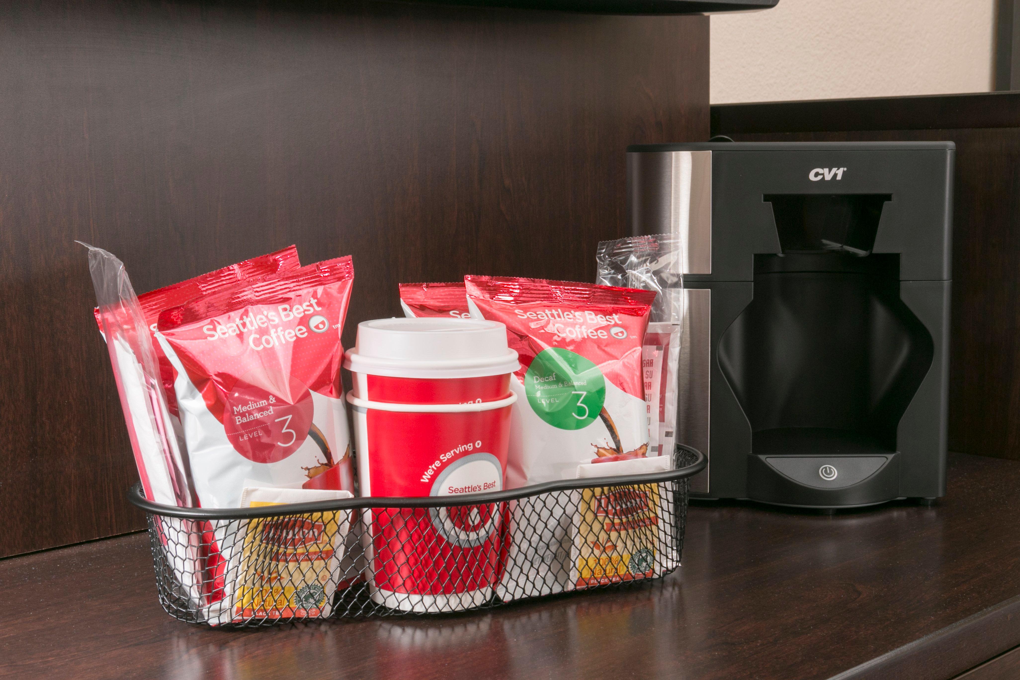 Red Roof Inn Plus+ West Springfield Bagian luar foto