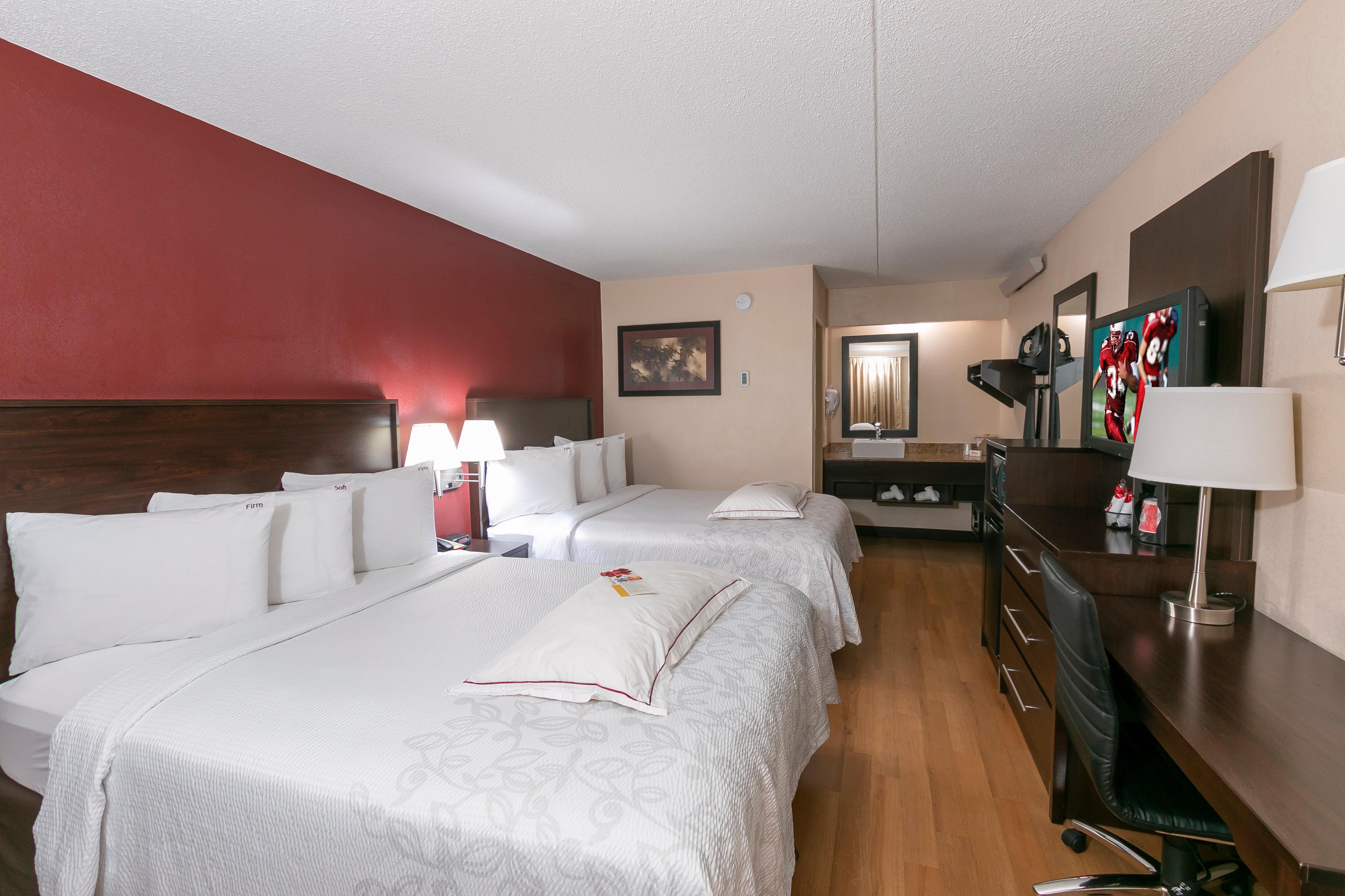 Red Roof Inn Plus+ West Springfield Bagian luar foto