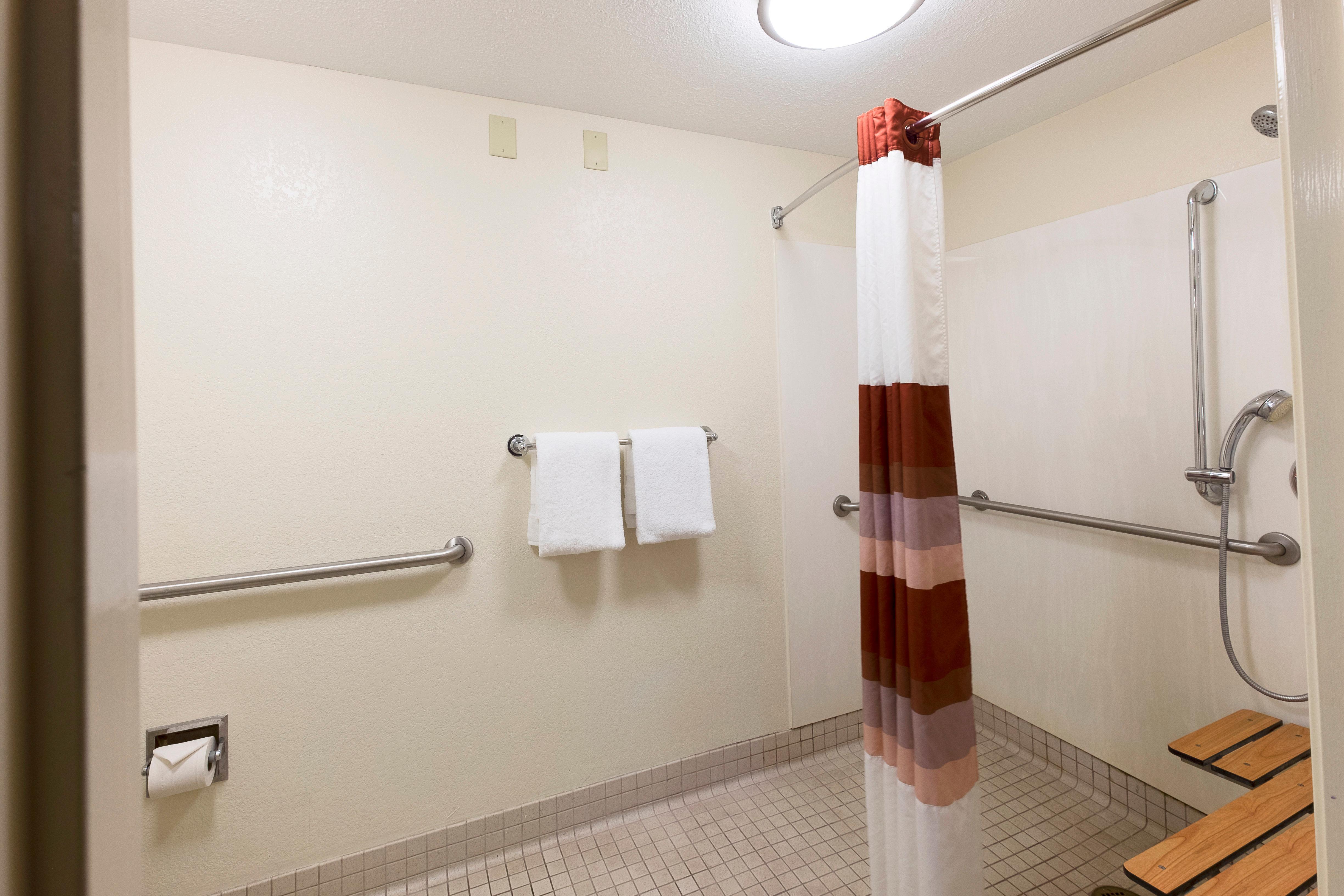 Red Roof Inn Plus+ West Springfield Bagian luar foto